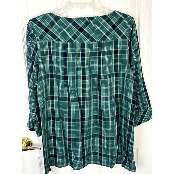 NWOT J. Jill Boat neck pullover top with 3/4 sleeves in green plaid, size S - Picture 3 of 8